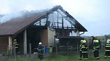 Požár bungalovu v obci Kořenice.