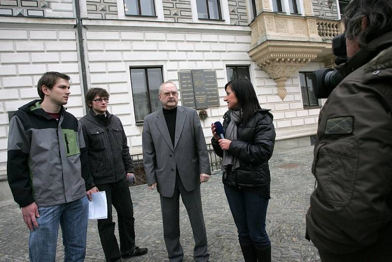 Z jednání o chystané kolínské demonstraci.