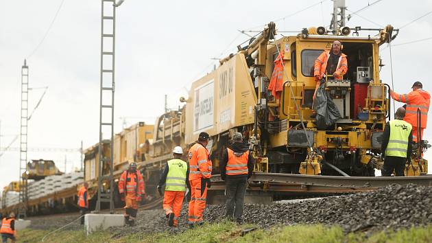 Správa železnic v roce 2023 investuje 70 miliard na dokončení rozdělaných akcí a také na zahájení nových významných staveb. 