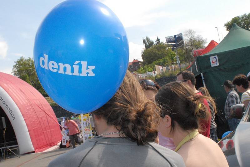 Den s Deníkem, čtvrtek 15. května 2008, TESCO Kolín