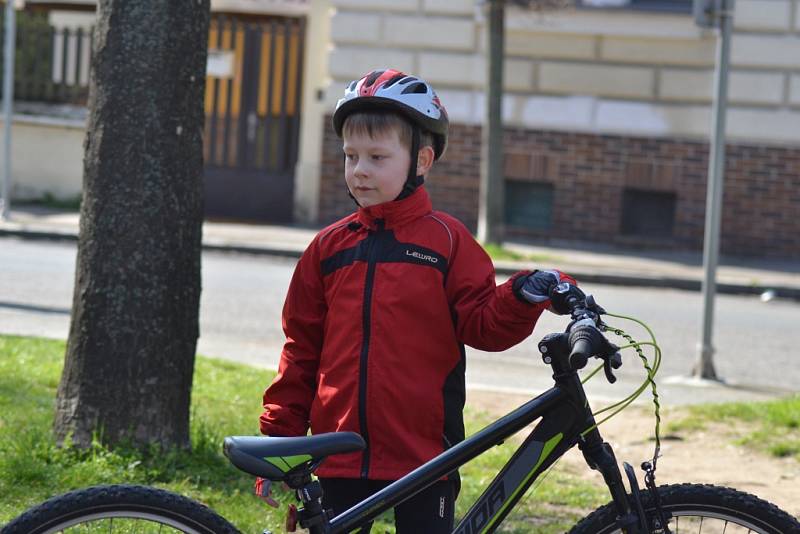 První cyklovyjížďka a slavnostní zahájení provozu Cyklistického centra v Kolíně