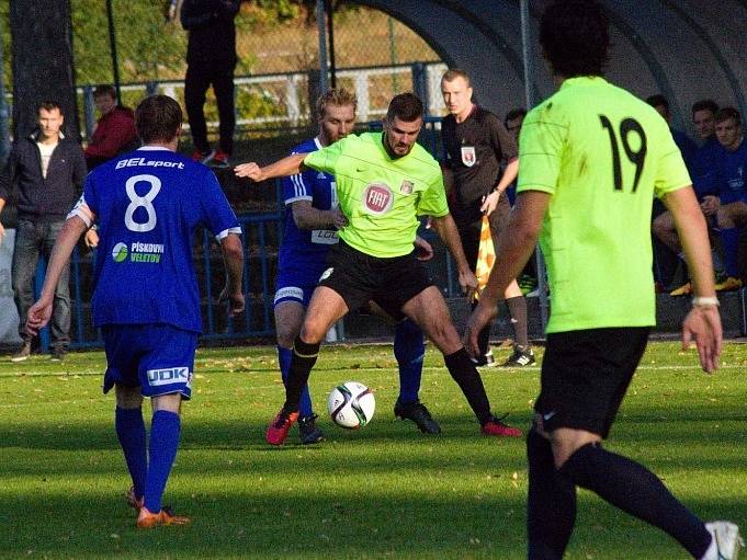 Z utkání FK Kolín - Přední Kopanina (1:1, PK 8:9).