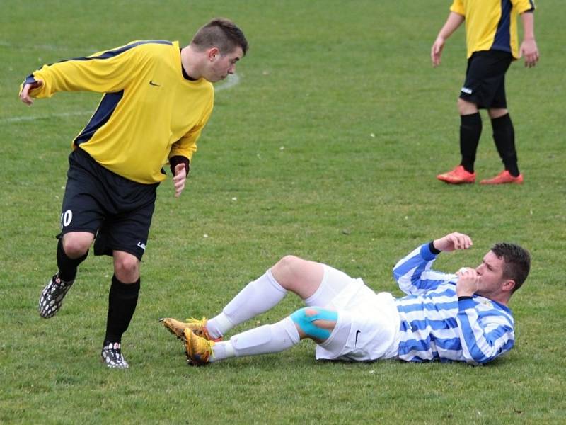 Z utkání Radim - Jedomělice (0:1).