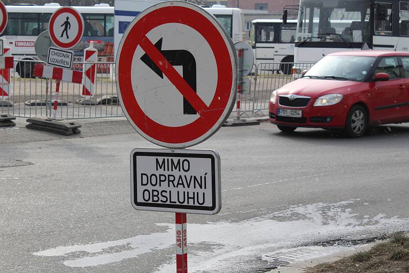 Rekonstrukce autobusového nádraží v Kolíně, březen 2018