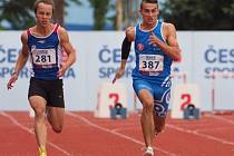 Štěpán Hampl (vpravo) patří mezi naše nejlepší mládežnické sprintery.