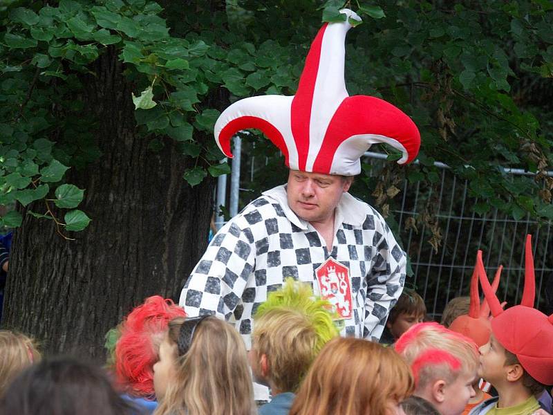 V Českém Brodě se konal druhý ročník hudebně divadelního festivalu Kašpárkův Brod 