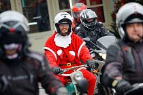 Vánoční výjezd motorkářů pod taktovkou Kolínské verbeže