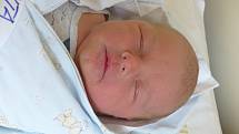 Matěj Sixta se narodil 27. září 2022 v kolínské porodnici, vážil 3720 g a měřil 51 cm. V Kolíně ho přivítal bráška Kubík (3) a rodiče Veronika a Aleš.