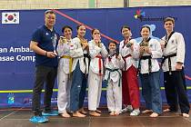 Zástupci Taehanu Kolín jako členové české reprezentace na turnaji Belgian Open Korean Ambassador’s Cup Poomsae.