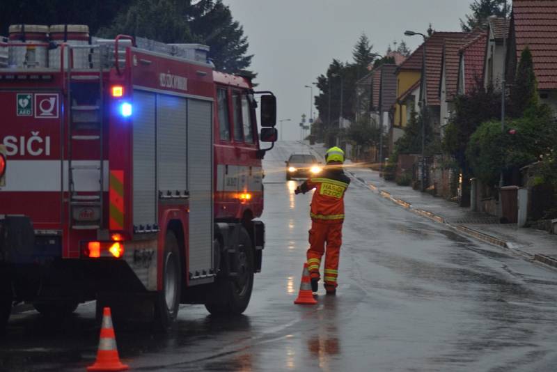 V Radimi srazil vlak muže, provoz na trati byl přerušený.