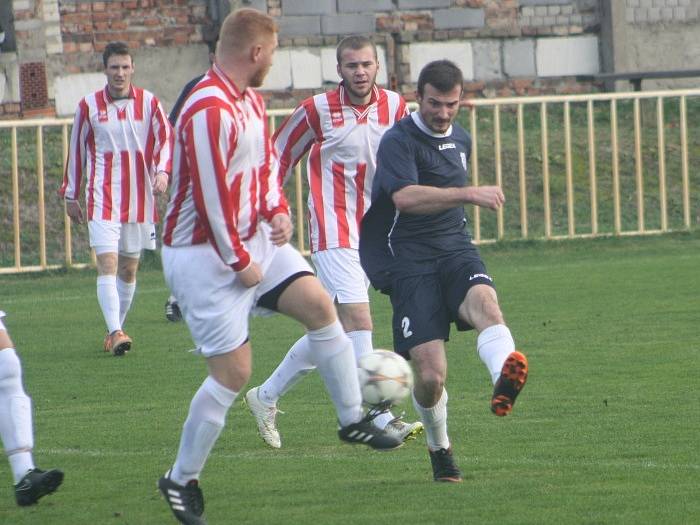 Z utkání Býchory - Dobré Pole (1:0).