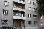 Město Kolín hodlá prodat velký bytový dům v Zengrově ulici. Objekt je však v dezolátním stavu, vyžaduje kompletní rekonstrukci.