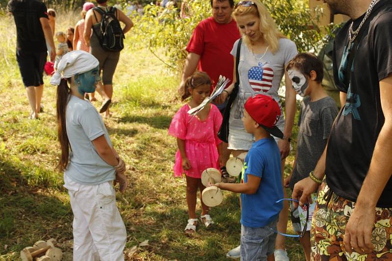 Souběžně s letním rodinným festivalem Kouřimská skála se v Kouřimi v sobotu odpoledne uskutečnil 18. ročník Putování s pohádkou. 