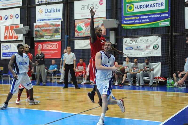 Semifinále Mattoni NBL (2.zápas): Kolín - Nymburk 90:88 pp