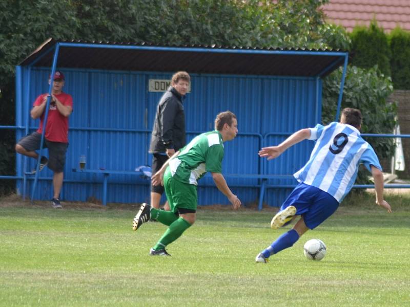 Z utkání Konárovice - Zásmuky (3:1).