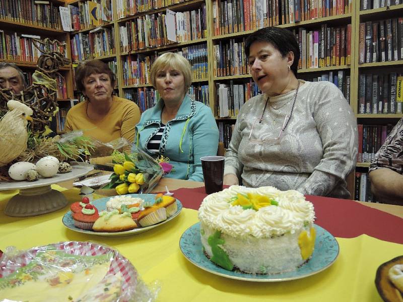 V knihovně se ochutnávaly dobrůtky čtenářů