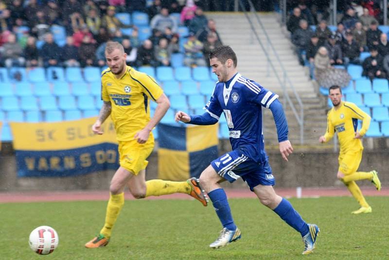 Z utkání Varnsdorf - FK Kolín (3:1).