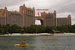 Bridge Suite v hotelu The Atlantis, Paradaise Island, Bahamy, cena 25 000 USD ( 475 tis. Kč) za noc