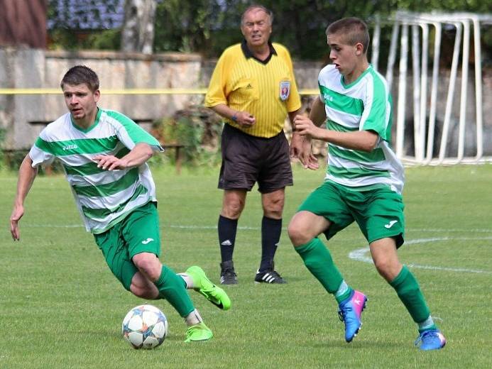 Z utkání Bečváry - Nučice (3:1).