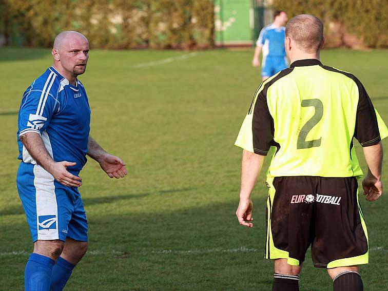 Z utkání Kouřim - Tuchoraz (0:3).