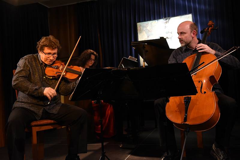 Petrof piano trio potěšilo fanoušky skladbami Haydba, Rachmaninova a Dvořáka.