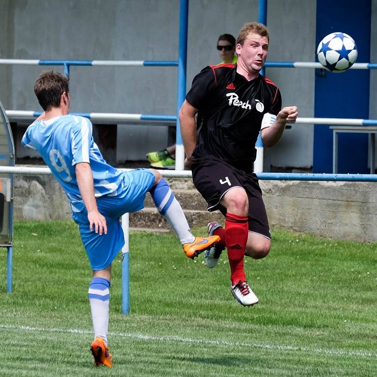 Z utkání Břežany II - Čáslav B (0:4).