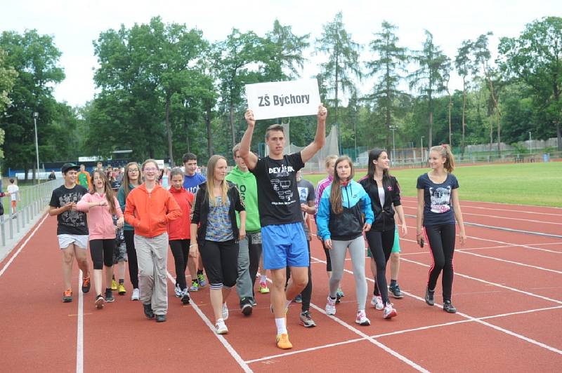 Kolínské sportovní hry začaly na atletickém stadionu