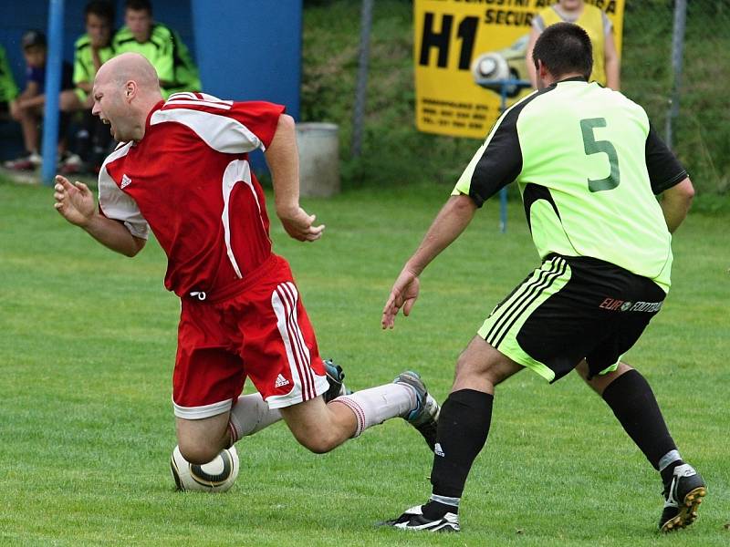 Z utkání Kouřim - Bečváry (2:2).