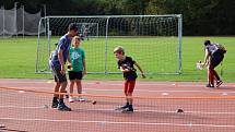 Malí sportovci si vyzkoušeli zrekonstruovaný areál Na Kutilce v Českém Brodě.