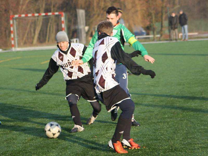 Z utkání zimního turnaje Červené Pečky - Ratboř (8:0).