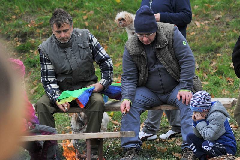 Nad Kouřimí se po obloze proháněli draci.