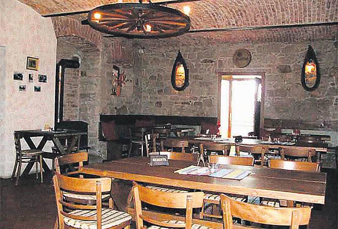 9. RESTAURACE MAŠTAL Doksy u Kladna