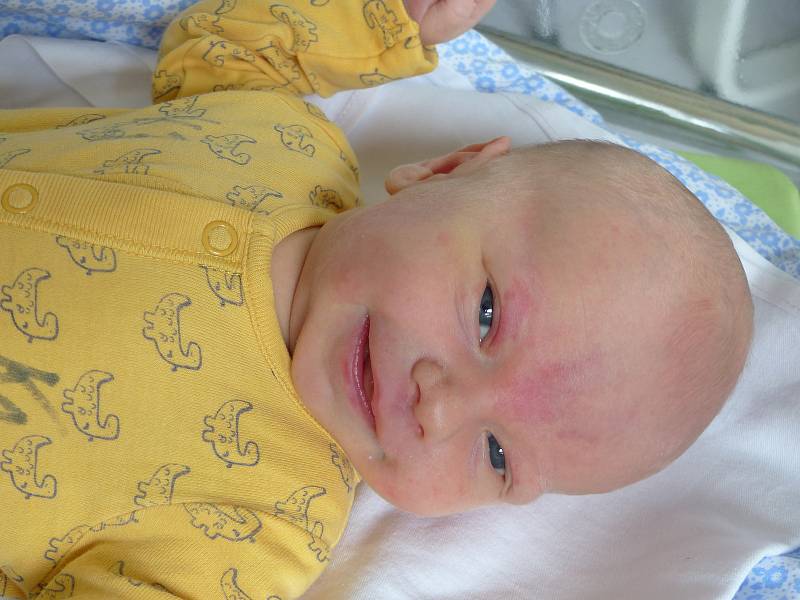 Adam Pechanec se narodil 14. června 2022 v kolínské porodnici, vážil 3380 g a měřil 50 cm. V Pečkách bude vyrůstat s bráškou Ondrou (2.5) a rodiči Denisou a Janem.