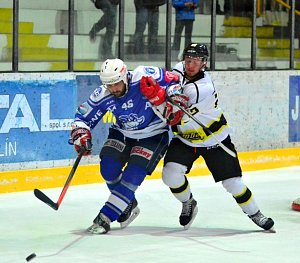 Z utkání play off II. ligy; Kolín - Moravské Budějovice 4:5 sn