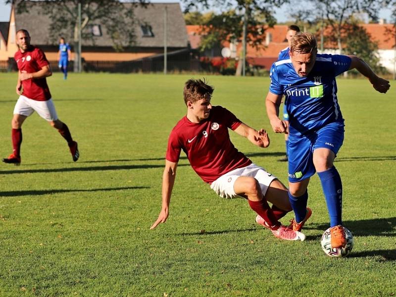 Z utkání Český Brod B - Poděbrady (1:0).