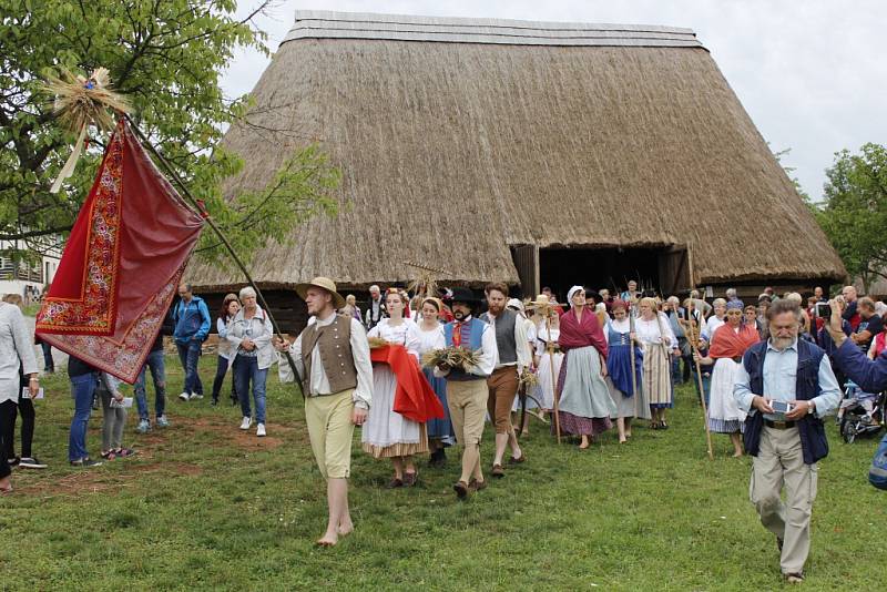 Dožínky v kouřimském skanzenu