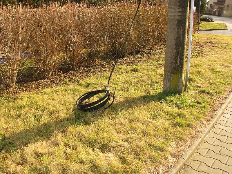 Odpolední vlna větru na Kolínsku - Kořenice