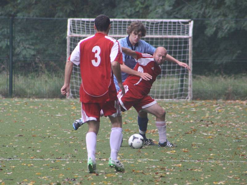 Z utkání FK Kolín B - Bečváry (1:2).