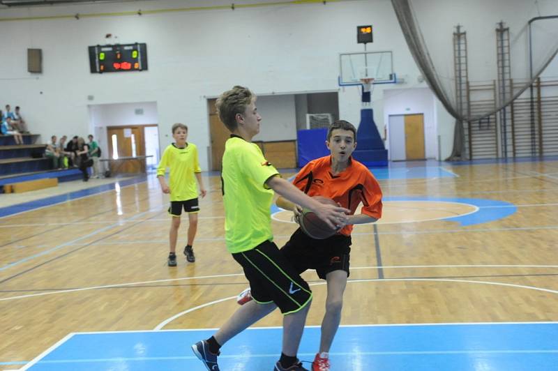 Kolínské sportovní dny 2015 - basketbal.