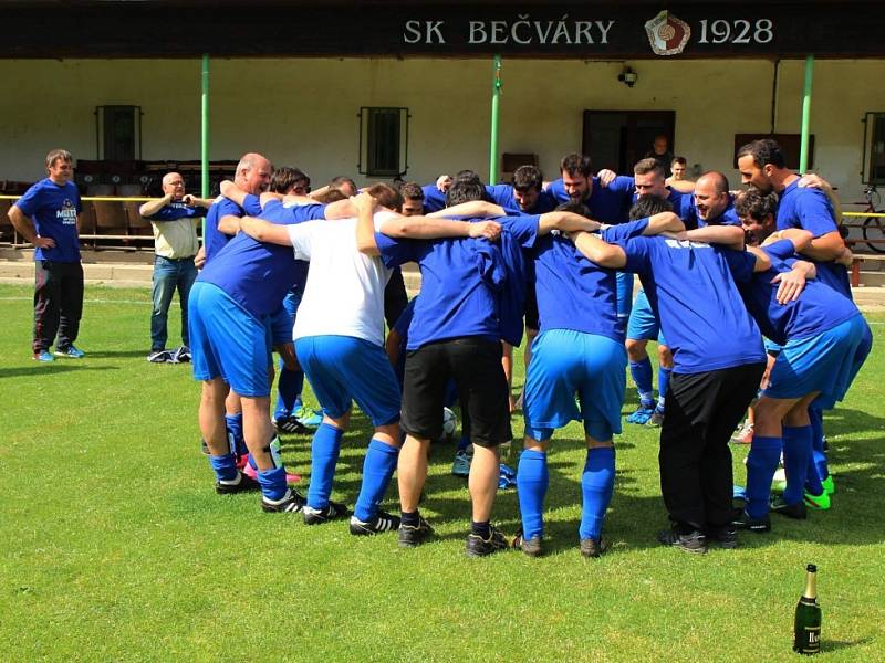 Z utkání Bečváry - Nučice (3:1).