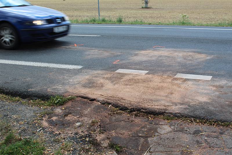 K dopravní nehodě v Rostoklatech došlo na poměrně přehledném místě