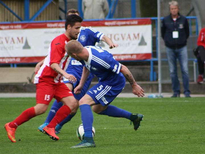 Z utkání FK Kolín - Štěchovice (1:2).