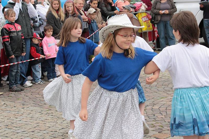 Den záchranářů v Kolíně 2010. Karlovo náměstí