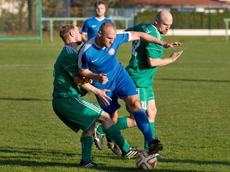 Z utkání Ratboř - Tuklaty (3:0).