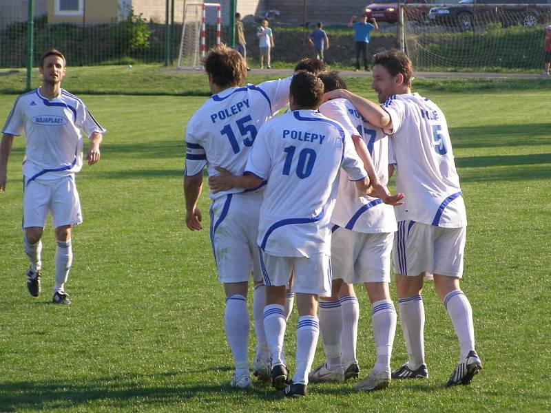 Z fotbalového utkání I.A třídy Polepy - Kutná Hora (2:0)