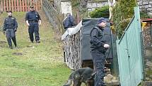 Policejní kontrola chatových oblastí. 23.3.2009 