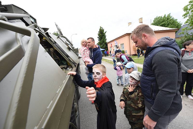 Z akce Zábavné odpoledne v obci Jestřabí Lhota.