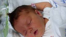 Simona Mišáková se narodila 20. srpna 2021 v kolínské porodnici, vážila 4225 g a měřila 54 cm. V Břežanech II se z ní těší bráškové Denis (9), David (3) a rodiče Veronika a Petr.