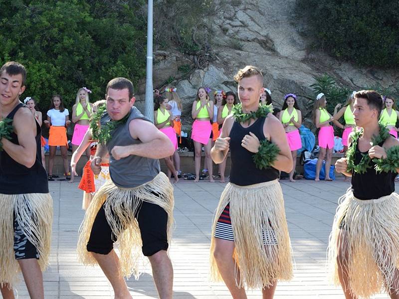 Za sluncem i na soustředění vyrazili žáci TK Kocour Modroočko do Španělského Lloret de Mar.