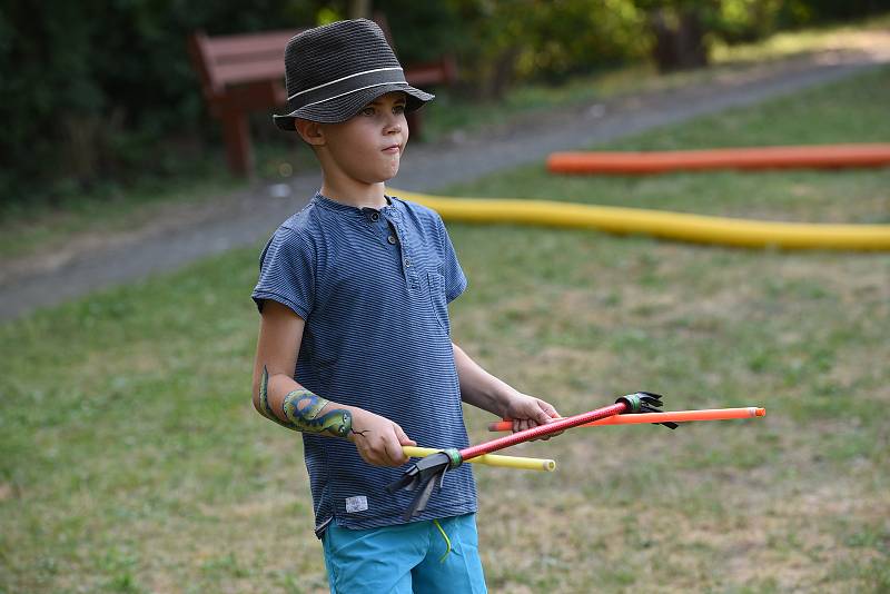 Lesní školka uspořádala malý festival v Borkách.